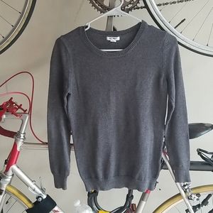 💥Old Navy grey sweater 💥2 for $20💥